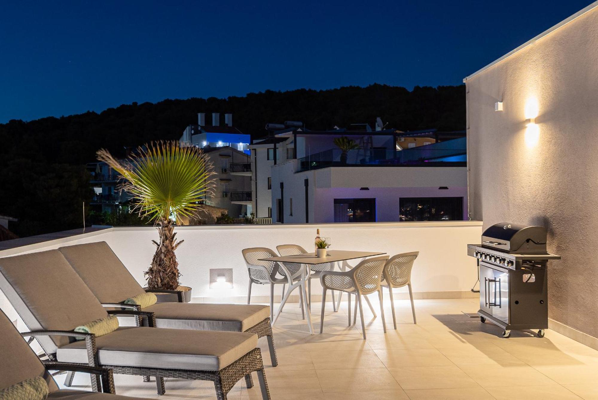 Adriatic Garden Apartments Okrug Gornji Exterior foto