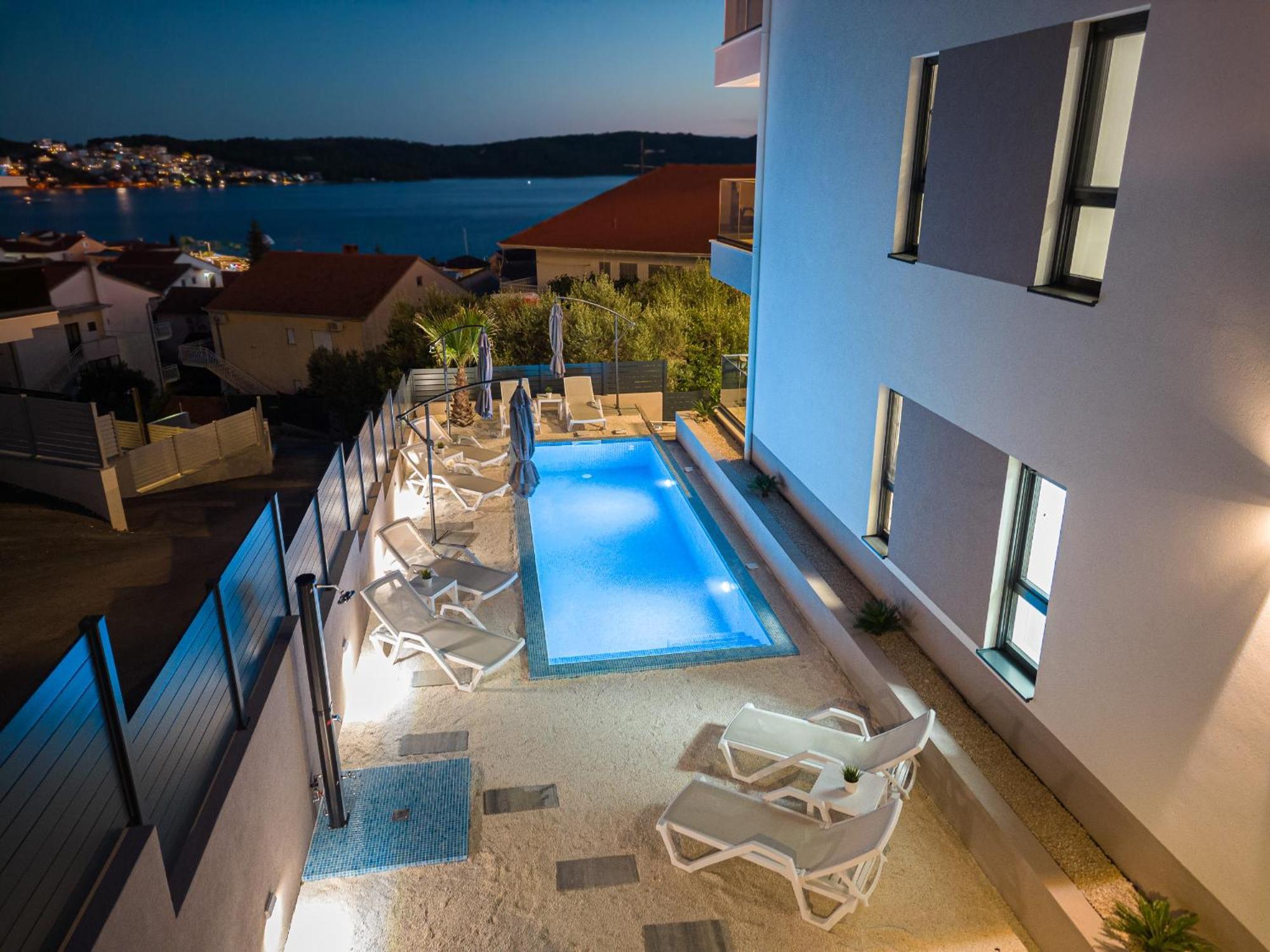 Adriatic Garden Apartments Okrug Gornji Exterior foto